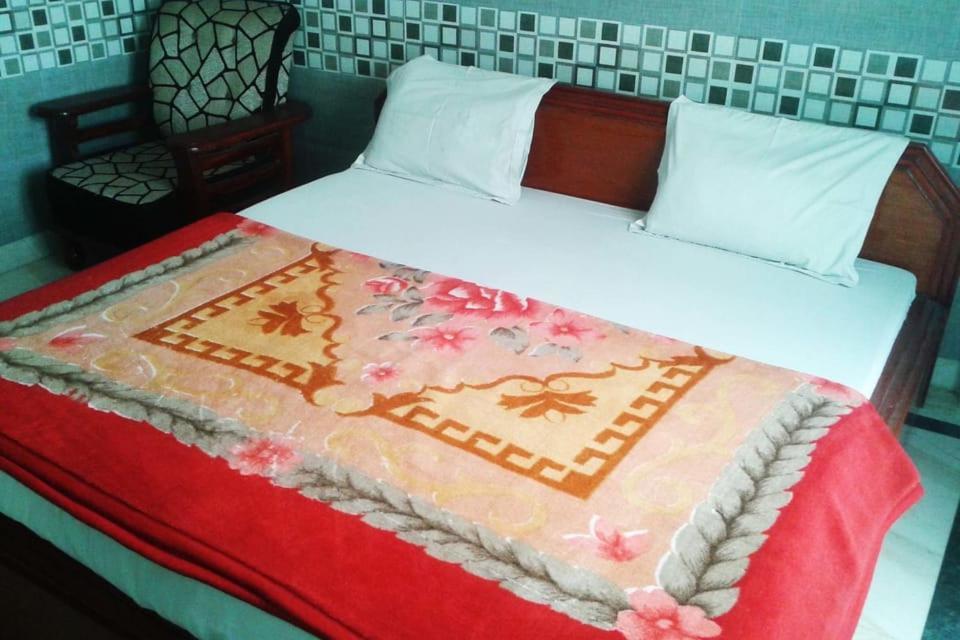 Oyo 27711 Hotel Evergreen Residency Bhopal Exterior foto